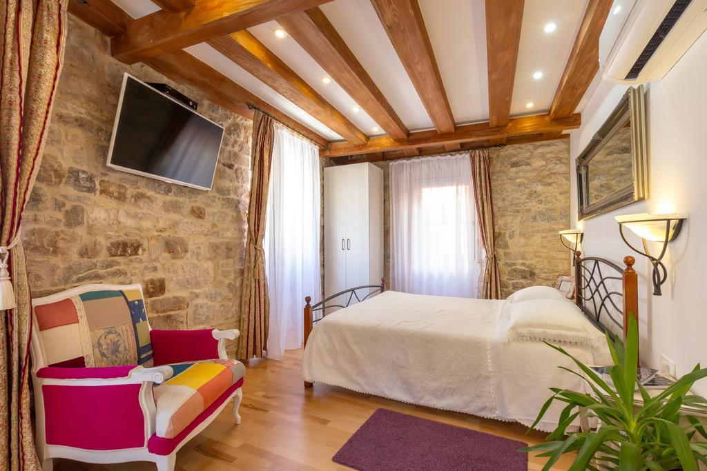 Studios Aurelia Palace Split Rom bilde