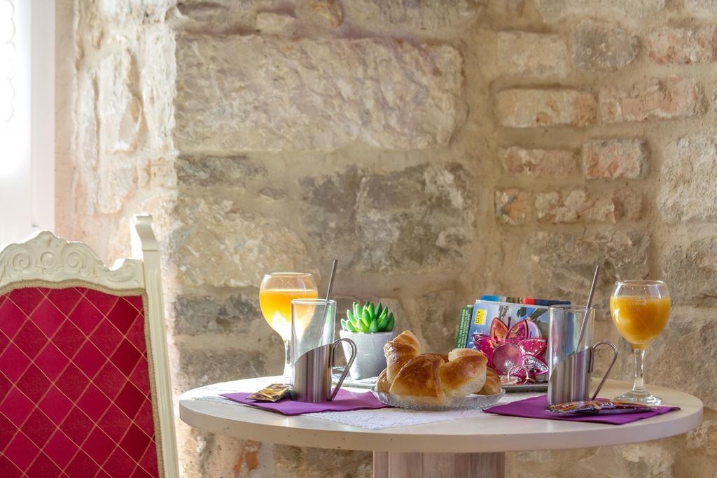 Studios Aurelia Palace Split Rom bilde